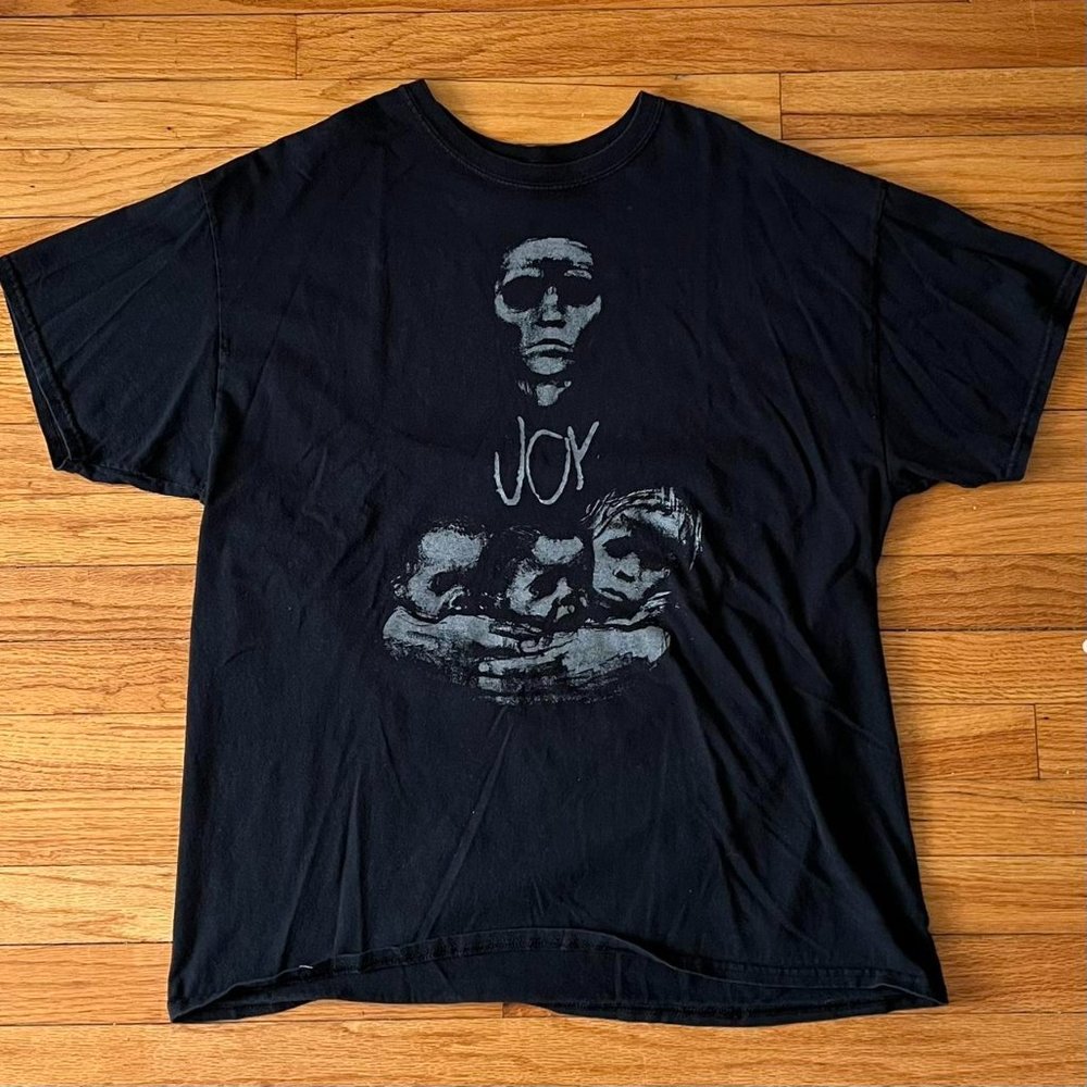 “Joy” Black Graphic Tee